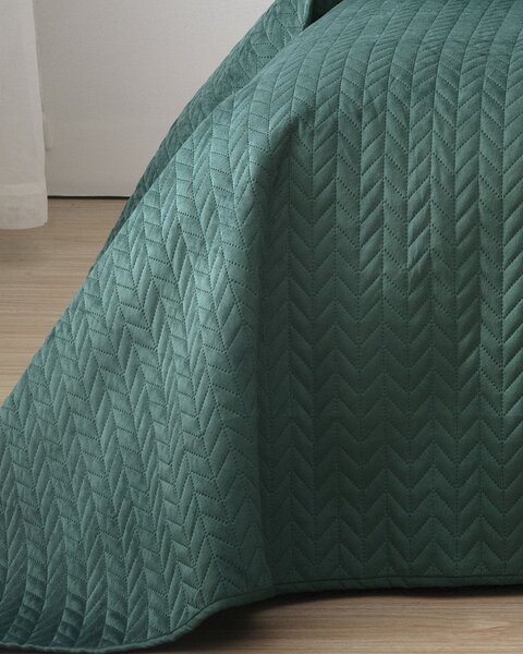 Sametový přehoz Silky Chic 220x240cm deep green