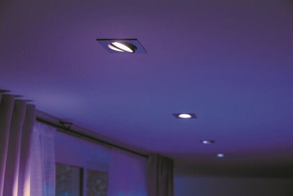 Hue Centura BT SVÍTIDLO PODHLEDOVÉ LED GU10 5,7W 350lm 2000-6500K RGB, hranaté, hliník