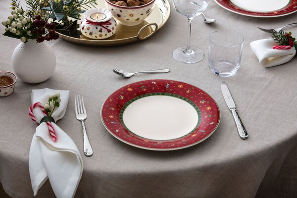 Villeroy & Boch 14-8643-2621 Talíř Toy's Delight 27 cm červený