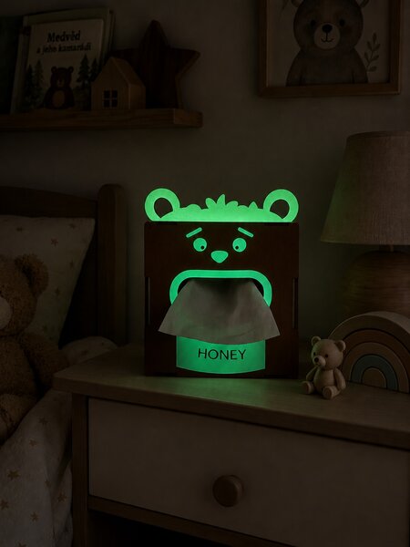 Z rodinné dílny Dřevěný box na kapesníky Medvídek Honey- svítící dekorace do dětského pokoje