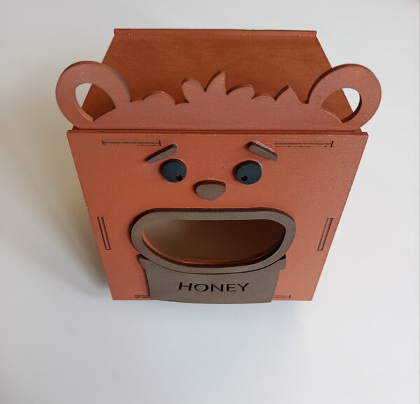 Z rodinné dílny Dřevěný box na kapesníky Medvídek Honey- svítící dekorace do dětského pokoje