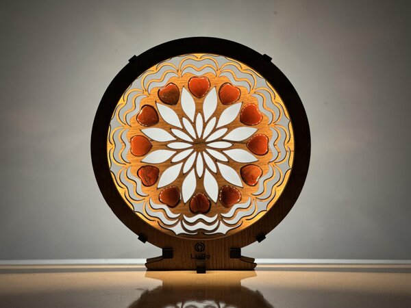 "Srdce, karneolová mandala" Stolní lampa 20x22 cm dub