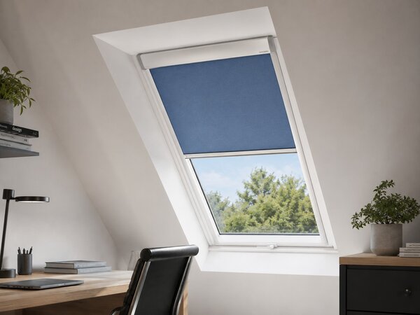 Roleta na střešní okna FAKRO TYP OKNA: FAKRO 01: 55/78 Úhel zasklívací lišty: 102° Rozměry: 390mm x 612mm, kategorie látek: zastiňující