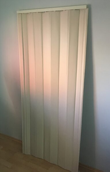 PETROMILA Koženkové shrnovací dveře béžové 83x200cm TYP: plné
