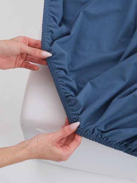 MK Lůžkoviny Jersey prostěradlo s elastanem Deluxe 120 × 200 cm - námořnicky modré