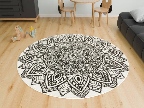 Koberec Lima G754A mandala, bílý / černý kruh