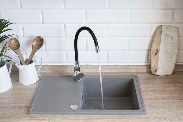Kuchinox Dřezová baterie Elza s flexibilním raménkem - BKE_761D, černá mat/chrom