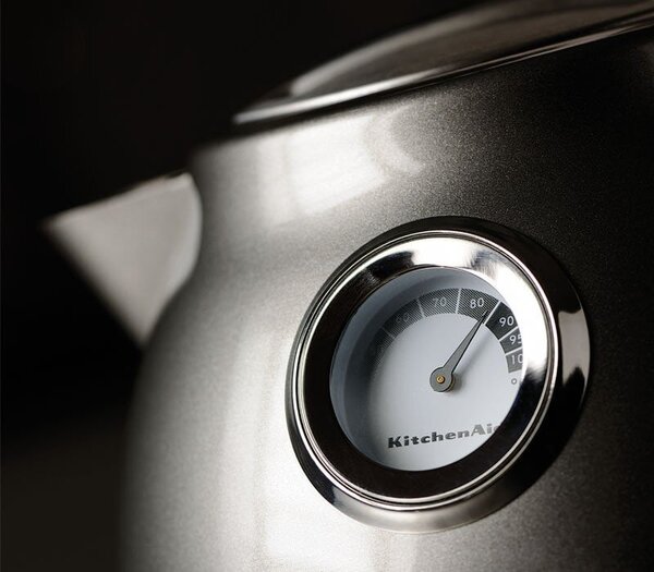 KitchenAid 5KEK1522EBK Rychlovarná konvice Artisan 1,5 l litinová