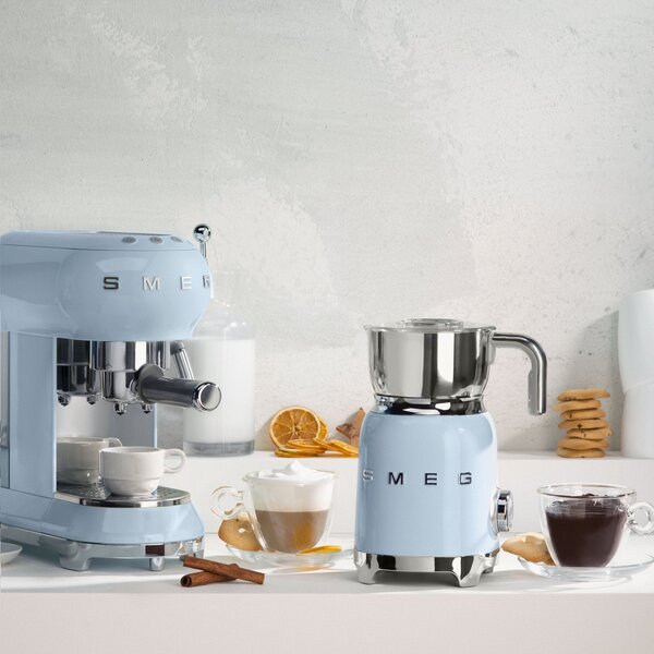 Smeg MFF11CREU Napěňovač mléka 50's Style krémový