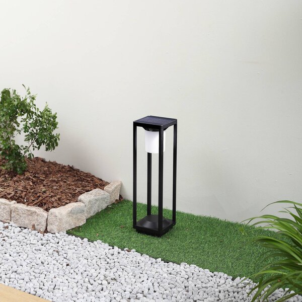 Lucande LED solární světlo na cestu Nilea, 50 cm, černé, senzor, Černá, Hliník, Moderní