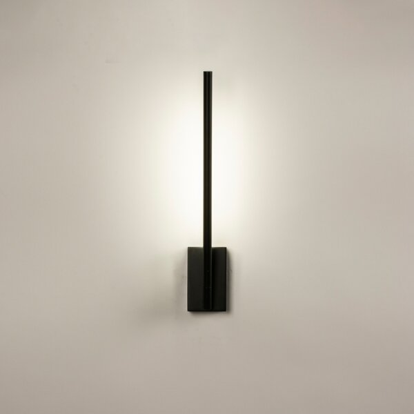 Nástěnné minimalistické LED svítidlo Grado Black (LMD)