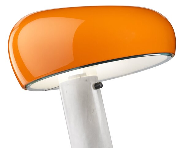Flos F6380075 Snoopy, designová stolní lampa se stmívačem v kombinaci oranžové a mramoru, 1x150W E27, výška 36,9cm