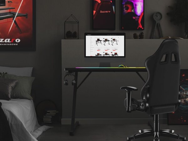 PC stolek Hyperion 1.8 (černá). Akce -18%