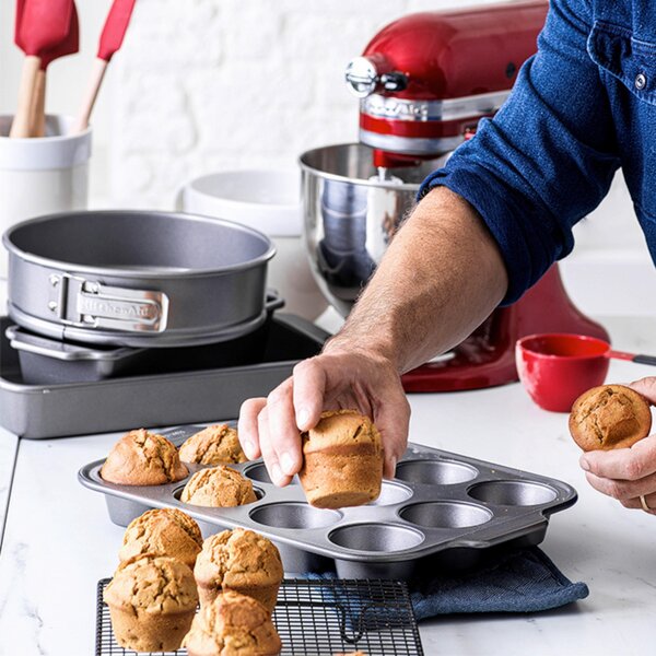 FORMA NA MUFFINY KitchenAid - Online Only vaření, Online Only