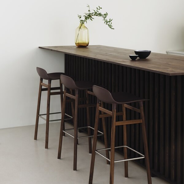 Normann Copenhagen designové barové židle Form Barstool Wood (75 cm)
