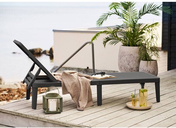 Kovová/skleněná lucerna (výška 20,5 cm) Lohals – House Nordic