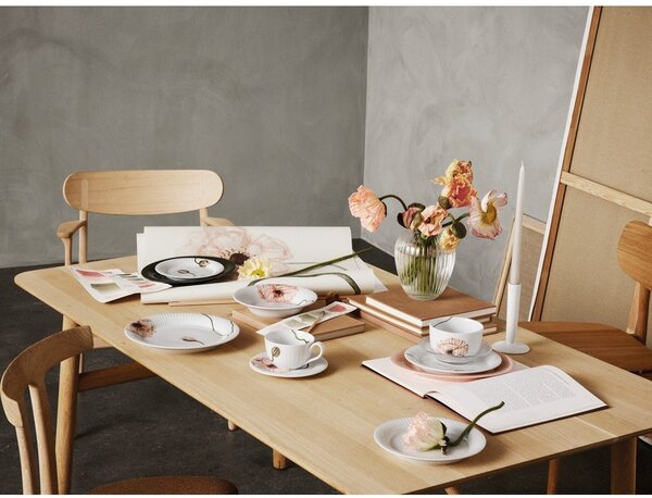 Bílý porcelánový šálek 380 ml Hammershøi Poppy – Kähler Design