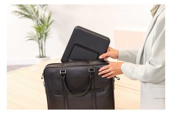 Stojan na notebook Fellowes BREYTA, černá