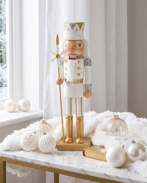 Dekorativní figurka LJUNGAN 37 cm Louskáček Bílá