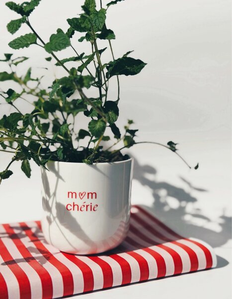 Goldscherben Porcelánový hrnek Mom Chérie GSN103