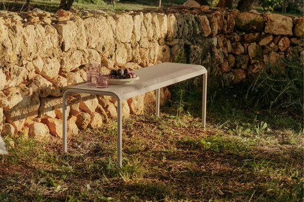 Ferm Living designové zahradní lavice Dapple Bench