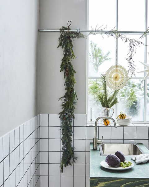 Dekorativní girlanda Deco Green 183 cm