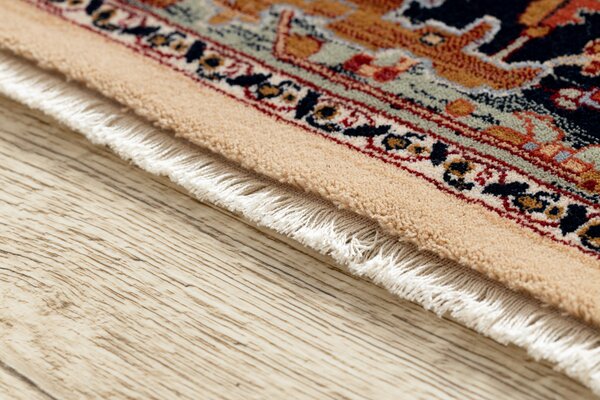 Makro Abra Koberec klasický vlněný KESHAN 2886/53555 béžový bordó Rozměr: 120x145 cm