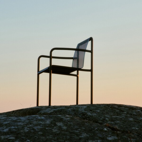 Ferm Living designové zahradní židle Dapple Armchair