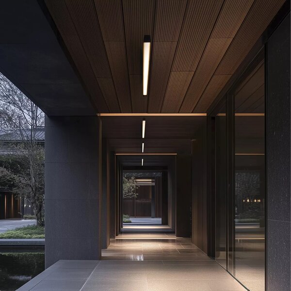 Linealight Venkovní LED stropní osvětlení Lira_SB d. 92,4 mm, 31W, IP65 Barva: Černá