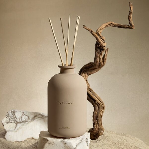 Difuzér Kave Home The Essence 520 ml