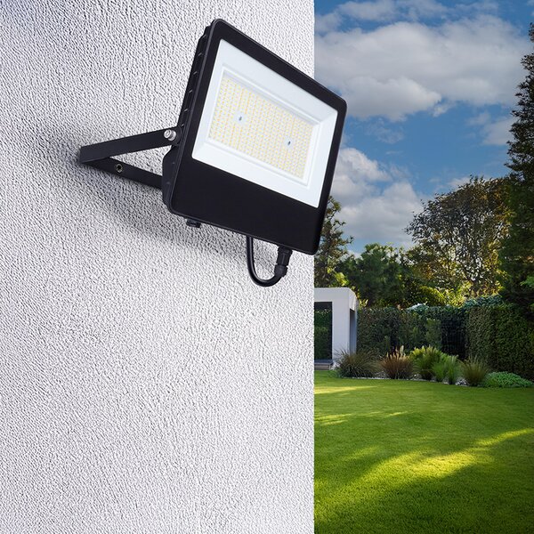 SOLIGHT LED reflektor TOP 150W, max. 21000lm, 3CCT, volitený výkon 100/75/47%, IP65