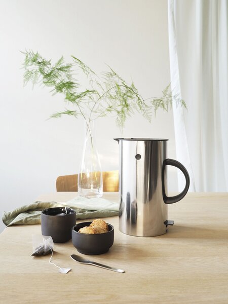 Stelton 891 Rychlovarná konvice EM77 z nerezové oceli