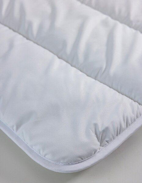 Hřejivá přikrývka Aerelle® s výplní z recyklovaných vláken 300g/m2 bílá 140x200 cm