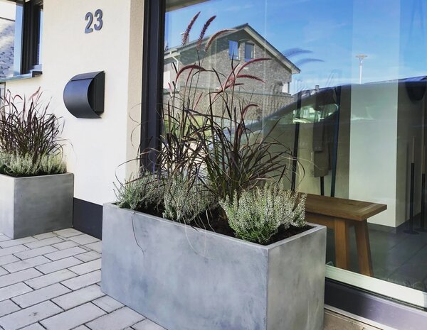 Truhlík MAXI, sklolaminát, šířka 100 cm, beton design
