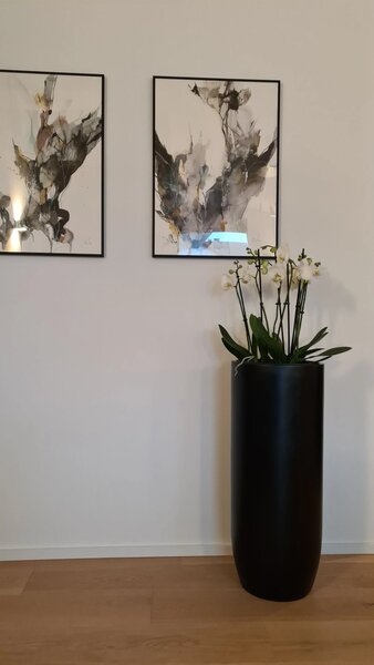 Květináč SOLERIO, výška 80 cm, sklolaminát, černá