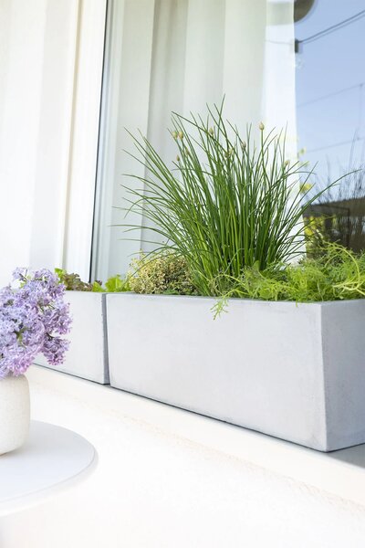 Truhlík FLOBO, sklolaminát, šířka 60 cm, šedá - beton design