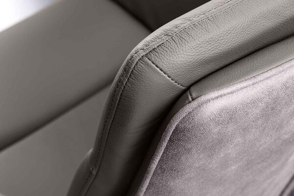 Designová otočná židle Maddison taupe