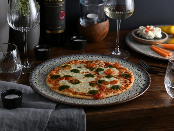 TALÍŘ NA PIZZU kamenina keramika 33 cm Creatable - Kolekce nádobí, Online Only
