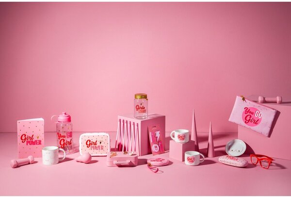 Porcelánový talířek na šperky Girl Power – Sass & Belle
