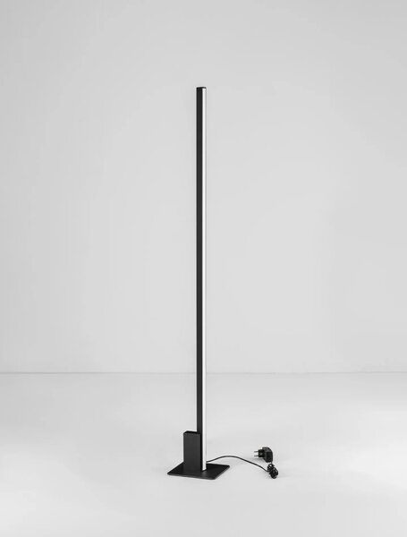 Designová stojací lampa Nori černá