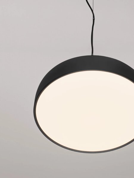 LED moderný luster Noelia Čierna 3000K – Černá