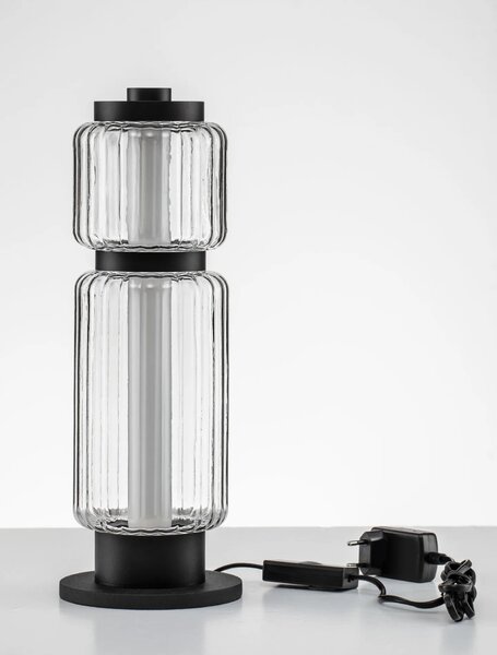 Moderní stolní lampa Liessa