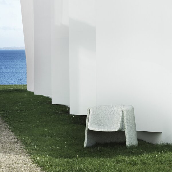 Normann Copenhagen designová zahradní křesla Bit Lounge Chair