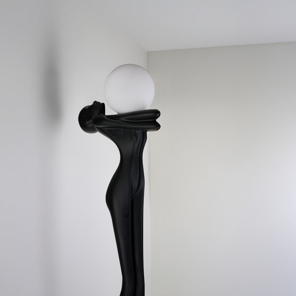 Stojací lampa Hestia černá