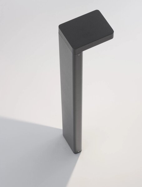Venkovní LED lampa Poet 135 tmavě šedé – Šedá