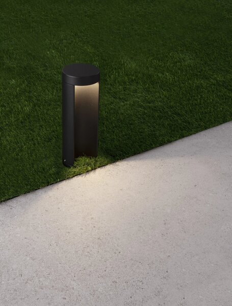 Venkovní LED lampa Tien A 9 černé – Černá