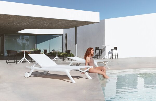 VONDOM Plastové zahradní lehátko AFRICA