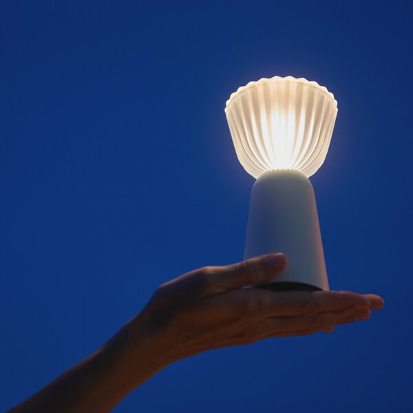 Fermob Nabíjecí stolní LED lampa Swiing 20 cm