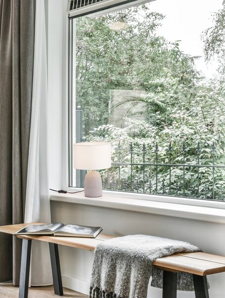 Rustikální stolní lampa Chempo – Šedá