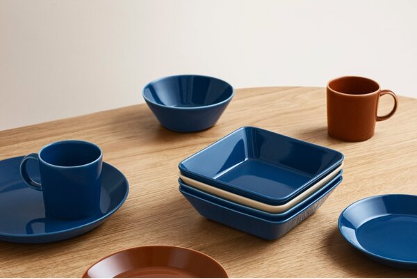 Hluboký talíř Teema iittala 21 cm tmavě modrý *